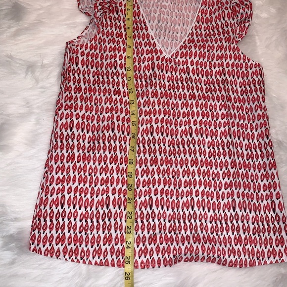 NWOT Ruffled Patterned V-Neck Tank XS - Picture 7 of 8